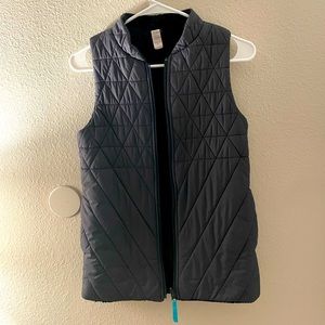 Ivivva Fuzzy Vest🖤